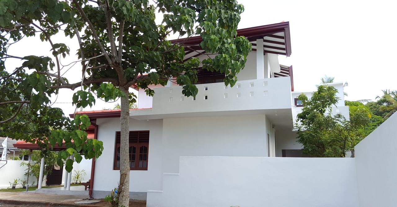 Emildale Villa Wadduwa Exterior photo